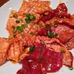 ホルモン焼肉 うまうま - ネクタイとコリコリ