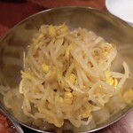 鶴見ホルモンセンター - 豆もやし