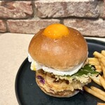 J.S. BURGERS CAFE - 月見つくね天ぷらバーガー