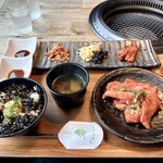 肉の青木商店 - 中落ちカルビランチ+TKG