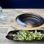 肉の青木商店 - まずはサラダが