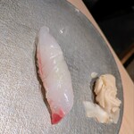 鮨 近藤 - たい→淡白ながら程よい甘味と歯ごたえがありました！