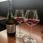 炭焼きステーキとワインobiobi - 