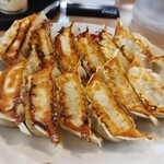 テンホウ - ぎょうざ定食のぎょうざ