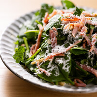 オーガニックほうれん草のサラダ