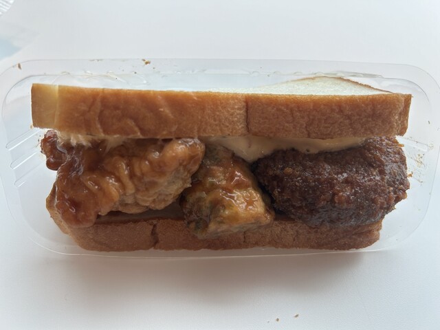 FamilyMart Nishiharuekiten