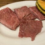 ホルモン焼味紘 - 