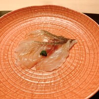 鮨と酒 魚伸 - イサキ