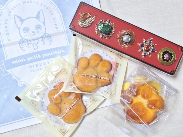 タイで買ったお菓子の空き缶 タイで買ったお菓子の空き缶（タイで買ったお菓子の空き缶（タイ