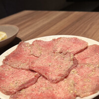 焼肉うしごろ 新宿三丁目店 - 