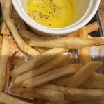 旨唐揚げと居酒メシ ミライザカ - フライドポテト