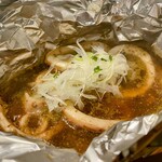 大衆炉端 心 - イカ肝蒸焼 980円  ＋200円でリゾット