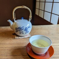 津田楼 - 私は一保堂さんの煎茶をお願いしました