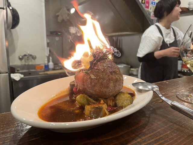 マコ^_−☆ WINE HOUSE MAKO （ワイン ハウス マコ） - 銀山町/ワインバー