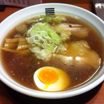 烈火 - 四種の魚介醤油らーめん