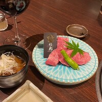 牛刺しと焼肉 仔虎 クリスロード店 - 