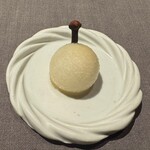 茶禅華 - 口直し（クローヴ風味がついた梨）