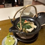 野菜割烹 あき吉 - 土瓶蒸しとハイボール