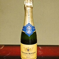 フランソワ　モンタン　ブリュット（ハーフボトル）