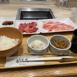 MY YAKINIKU STYLE 将泰庵 - A5ランク和牛60g・多幸豚40g・ポテトサラダ・きんぴらごぼう・ご飯・わかめスープ