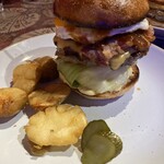 OVERWHELM HAMBURGER & BAR STAND - オーバーウェルムバーガー