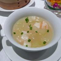 四川豆花飯荘 東京店 - 冬瓜と海老のスープ