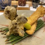 蕎麦割烹  倉田 - フライ：信州産松茸、山形県産原木舞茸