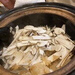 蕎麦割烹  倉田 - 信州上田産 松茸ご飯　松茸を３本も使用