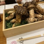 蕎麦割烹  倉田 - 信州上田産　松茸
