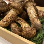 蕎麦割烹  倉田 - 信州上田産　松茸