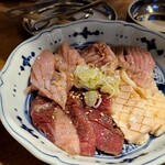 焼肉ホルモン新なるぼんず - 
