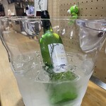 黒うどん山長 - 巨大なワインクーラー！