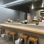 東京ギョーザスタンド ウーロン - 