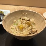 紀尾井町 南かわ - 松茸と栗の土鍋ご飯