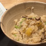 紀尾井町 南かわ - 松茸と栗の土鍋ご飯