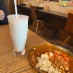 カレー処 琥珀荘 - 