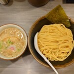 めん屋 桔梗  - 