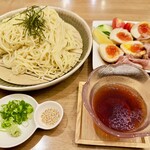 鉄板肉食堂 日々 - 