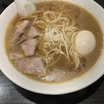 266122216 - 肉そば900えん 中盛り100えん スープ増し100えん 半熟煮たまご150えん