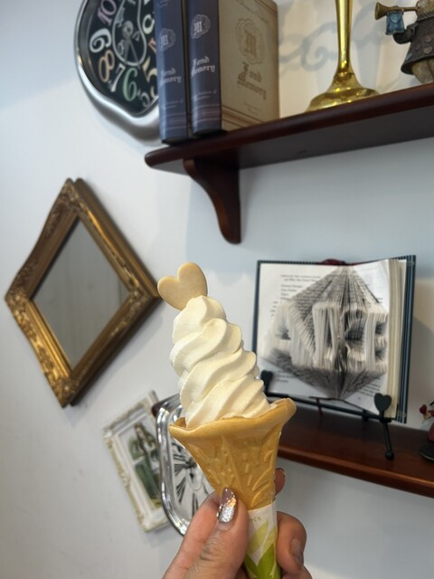 あいすくりーむページ ALICE CREAM （ありすくりぃむ） - 旭川四条/ソフトクリーム