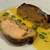 ビストロ ル フィユタージュ - ノルウェーサーモンのパイ包み焼き