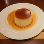 マーケットレストラン AGIO - 自家製プリンです。