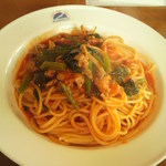 アルバトロス - ぶた肉とほうれん草のトマトソース