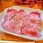 ニブンノキュー - 