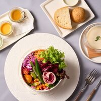 HUSH HUSH ～LUNCH SELECTION～