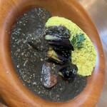 アイリーカレーハウス - 黒ゴマカレー