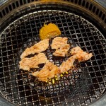 焼肉きたじま - 味噌味の上ミノが焼き上がってきました(o^^o)