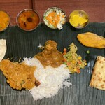 インドダバ - バナナリーフミールス