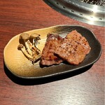 焼肉きたじま - あっさりと上品な味わいの和牛カルビ(A5ランク)です(o^^o)