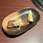 焼肉きたじま - 牛タン塩の厚切りが出来上がりました♪(o^^o)